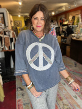 Load image into Gallery viewer, PEACE AND LOVE TOP
