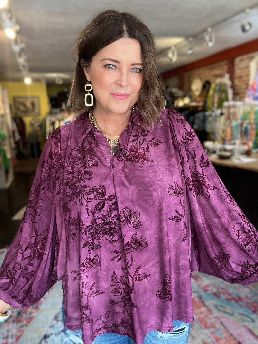 PLUM FLORAL TOP