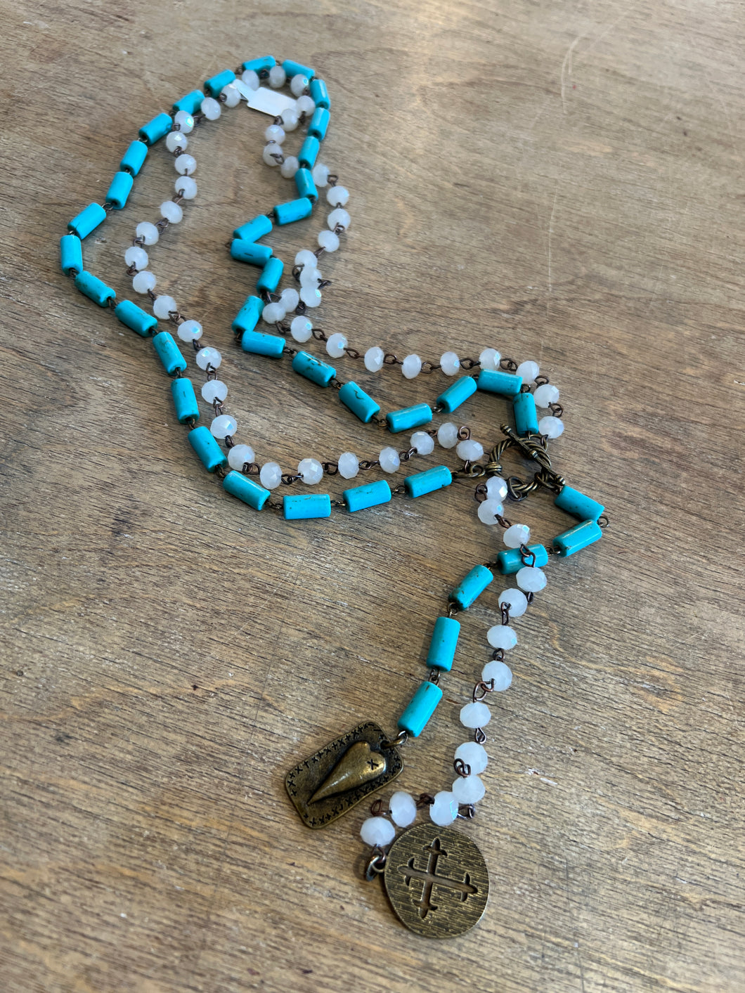 TURQUOISE NECKLACE