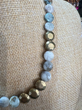 Load image into Gallery viewer, SHACKLE SINGLE: HACKMANITE NECKLACE
