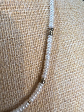 Load image into Gallery viewer, MINI PEARL NECKLACE
