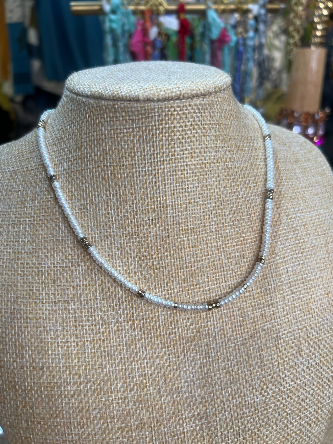 MINI PEARL NECKLACE