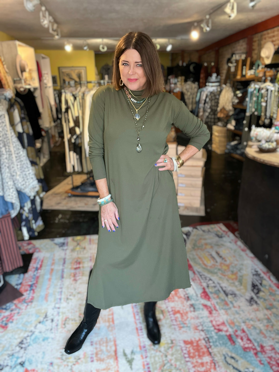 OLIVE MIDDY DRESS