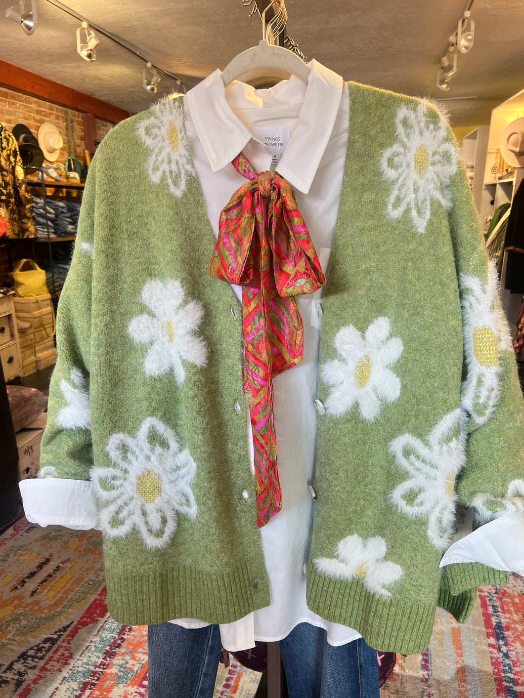 GREEN APPLE DAISY CARDIGAN