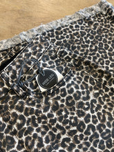 Load image into Gallery viewer, LEOPARD WIDE LEG DENIM
