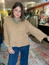 Load image into Gallery viewer, CAMEL LOOSE WEAVE SWEATER
