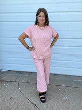 Load image into Gallery viewer, BLUSH PINK QUILTED LOUNGE TOP
