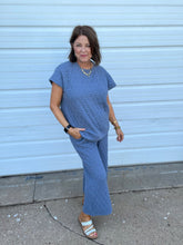 Load image into Gallery viewer, STEEL BLUE QUILTED LOUNGE TOP
