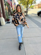 Load image into Gallery viewer, BLACK HARVEST BLOUSE
