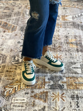 Load image into Gallery viewer, SHIRLEY FOREST GREEN SNEAKER

