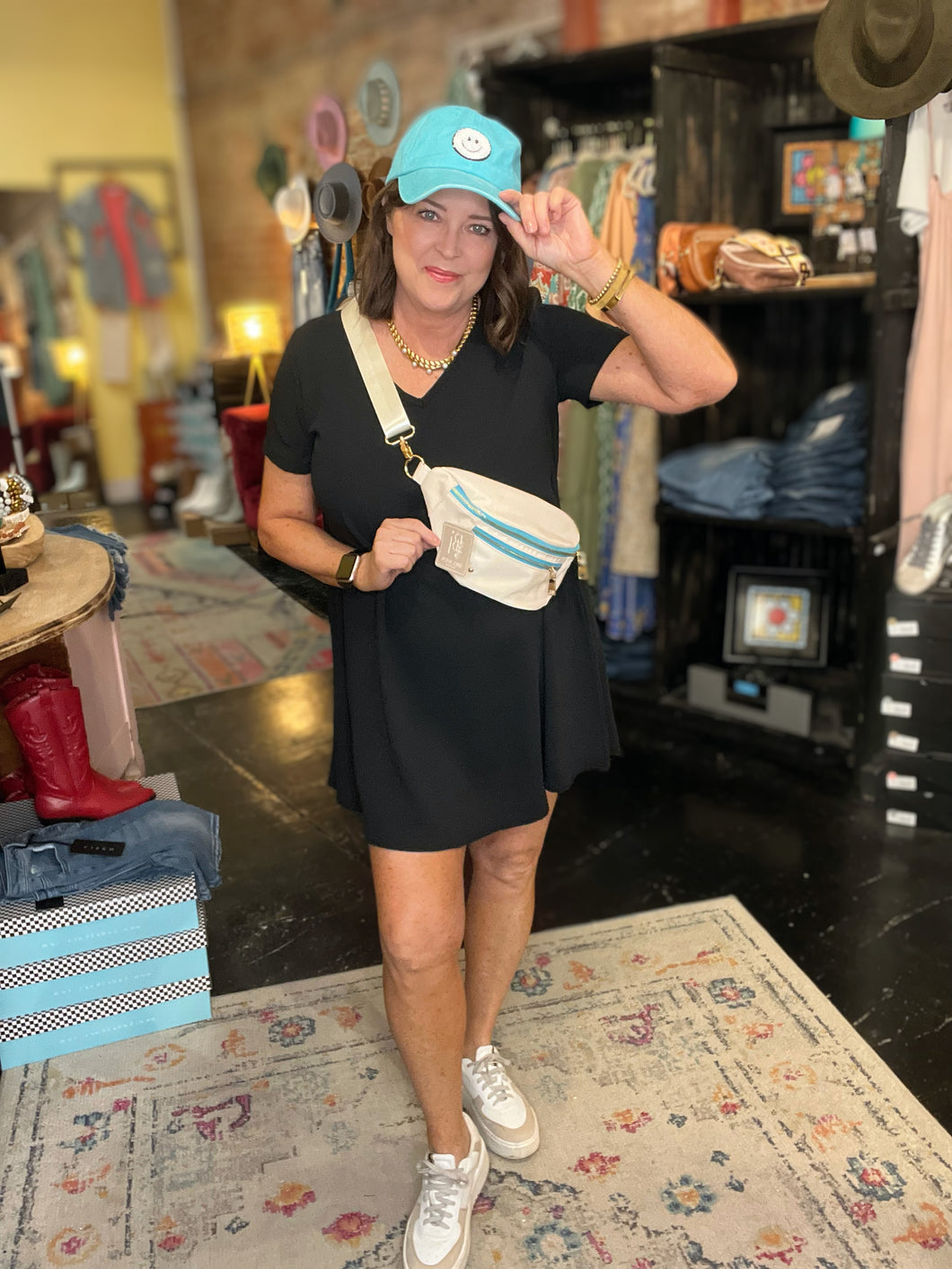 BLAKELY CREAM BUM BAG