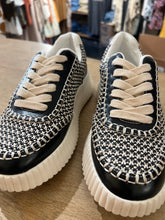 Load image into Gallery viewer, SELINA BLACK SNEAKER
