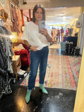 Load image into Gallery viewer, LOVERVET STRAIGHT CROPPED DENIM

