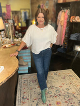 Load image into Gallery viewer, LOVERVET STRAIGHT CROPPED DENIM

