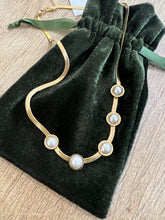 Load image into Gallery viewer, ZADA NECKLACE
