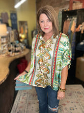 Load image into Gallery viewer, LIME SILKY BLOUSE (CURVY)
