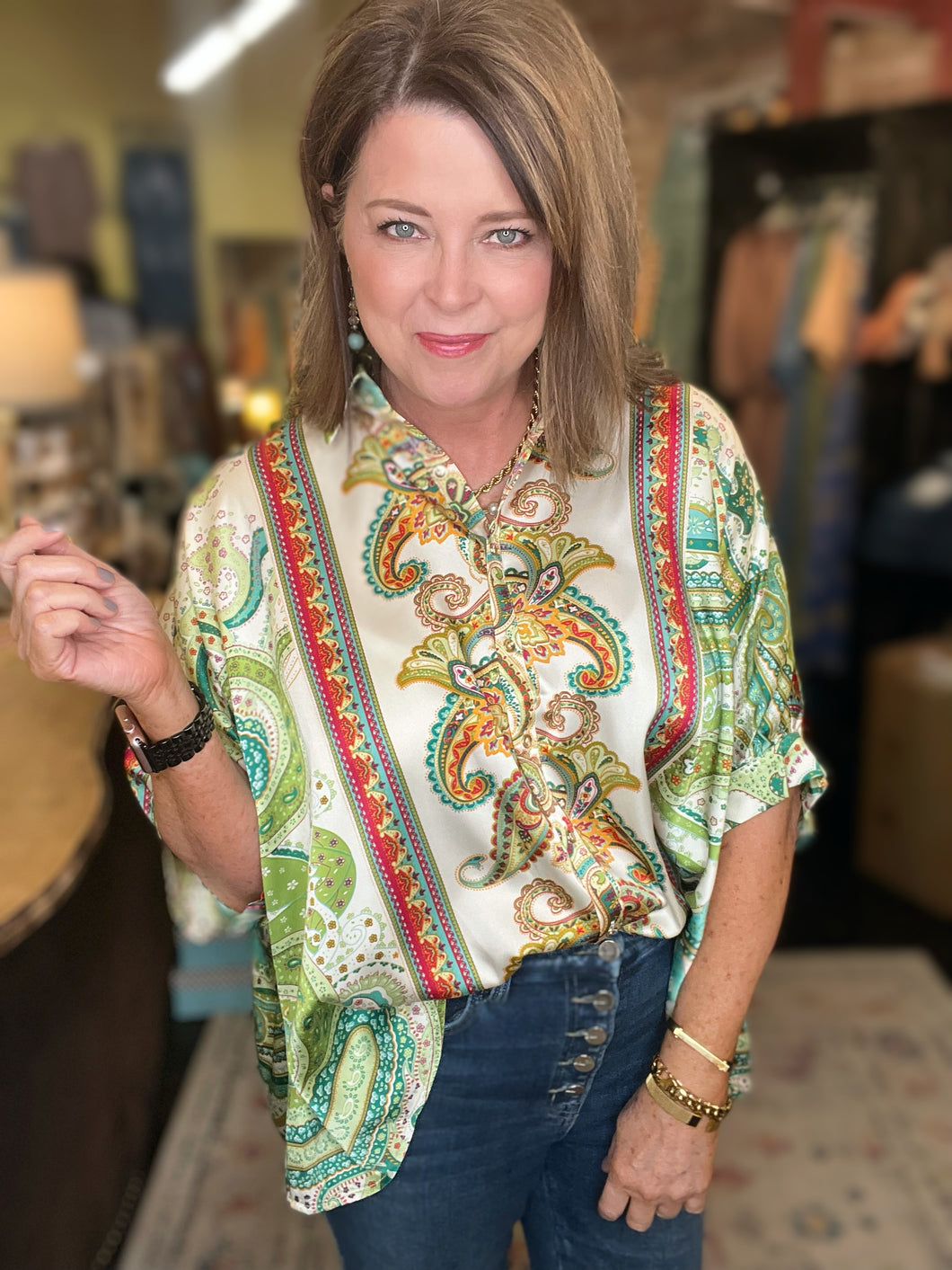 LIME SILKY BLOUSE (CURVY)