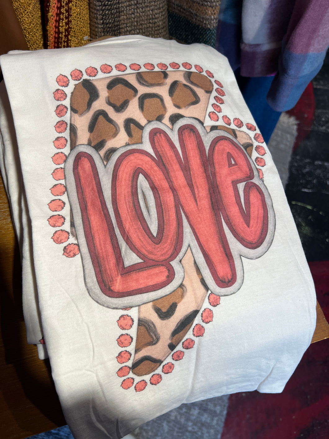 LIGHTENING LOVE TEE