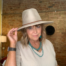 Load image into Gallery viewer, SAND SUEDE HAT
