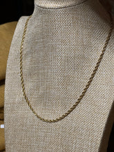 Load image into Gallery viewer, TREZA NECKLACE
