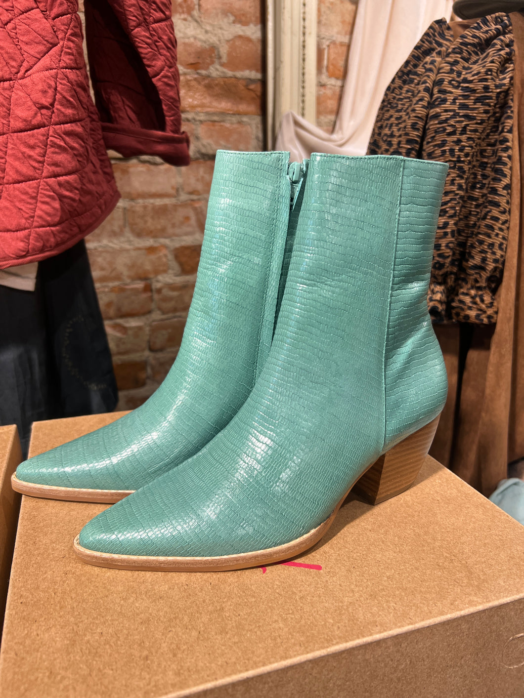 CATY JADE SNAKE BOOT