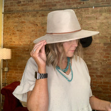 Load image into Gallery viewer, SAND SUEDE HAT
